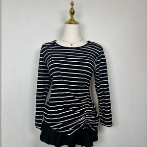 discontinued avon black n white striped top 3/4 sleeves with side ruching y2k